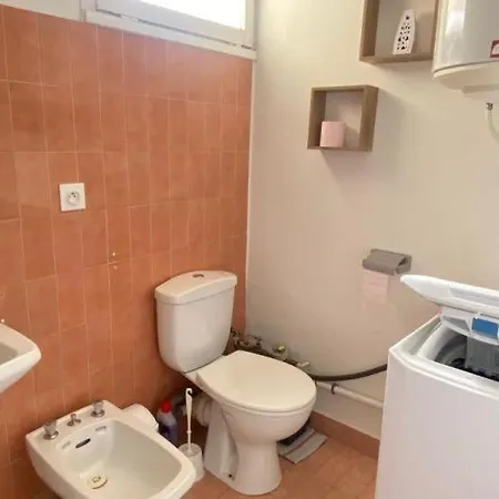 Vue 180 Degres - Wifi - Parking Apartment