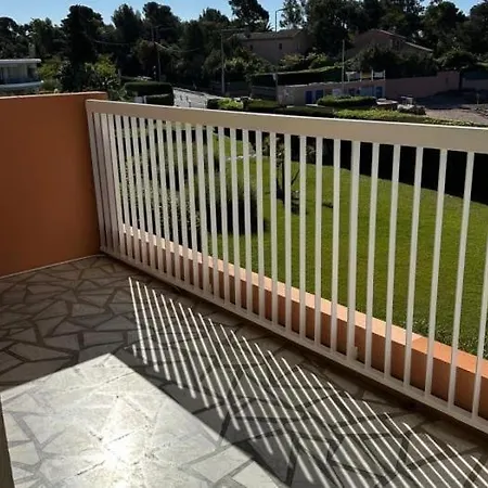 Vue 180 Degres - Wifi - Parking Apartment *