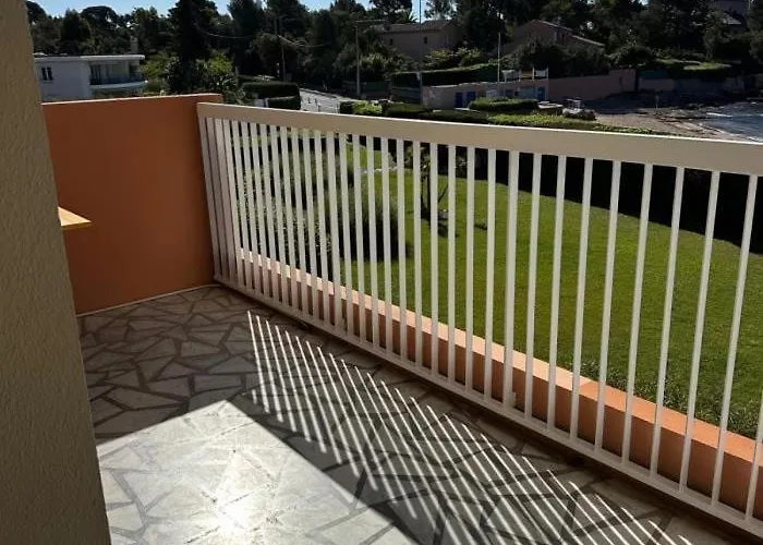 Vue 180 Degres - Wifi - Parking Apartment *